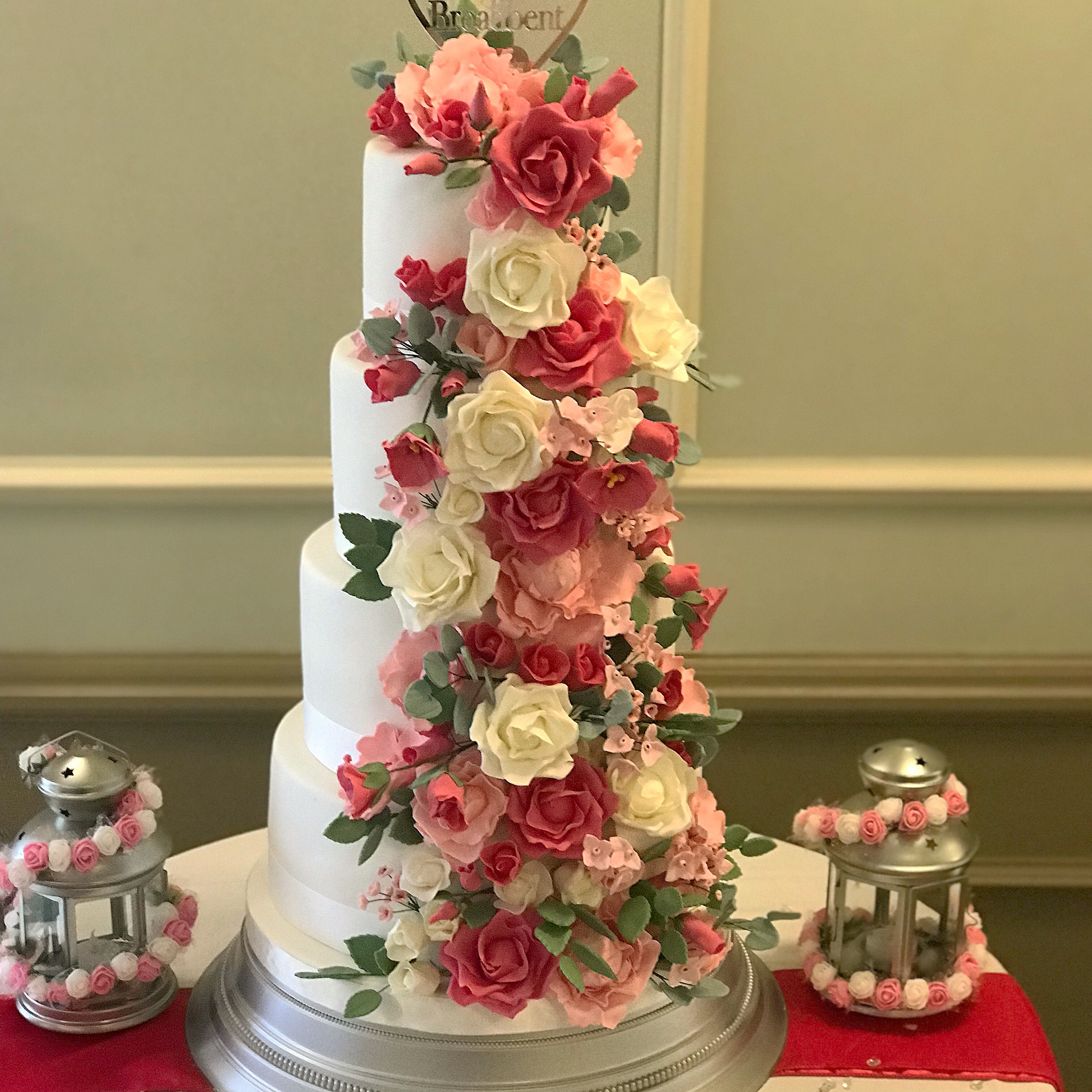 claire s custom cakes
