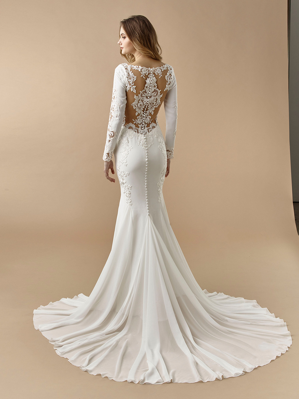 Jeneve Bridal Wear Wedding Dress And Accessories Bridebook